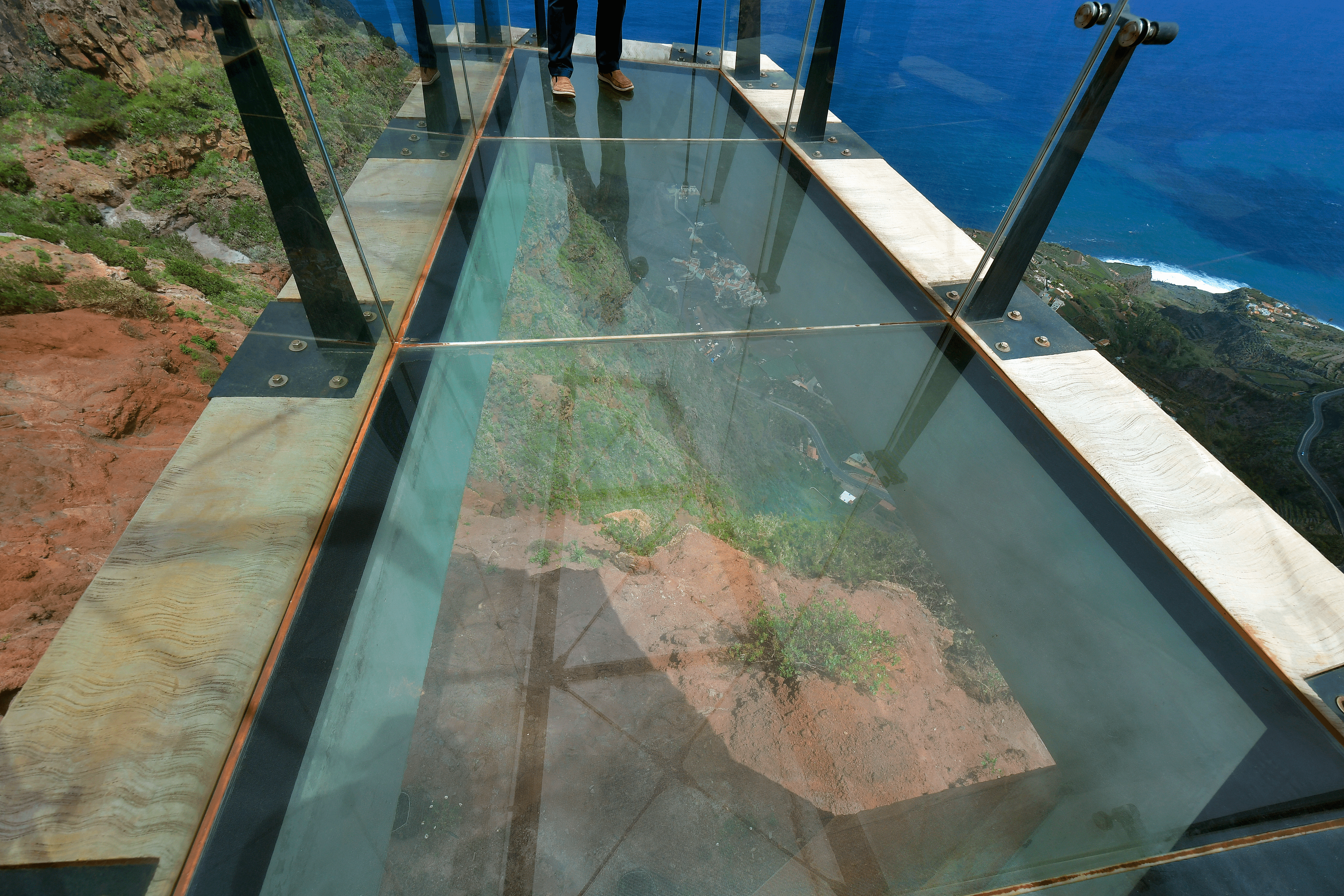Glass surface